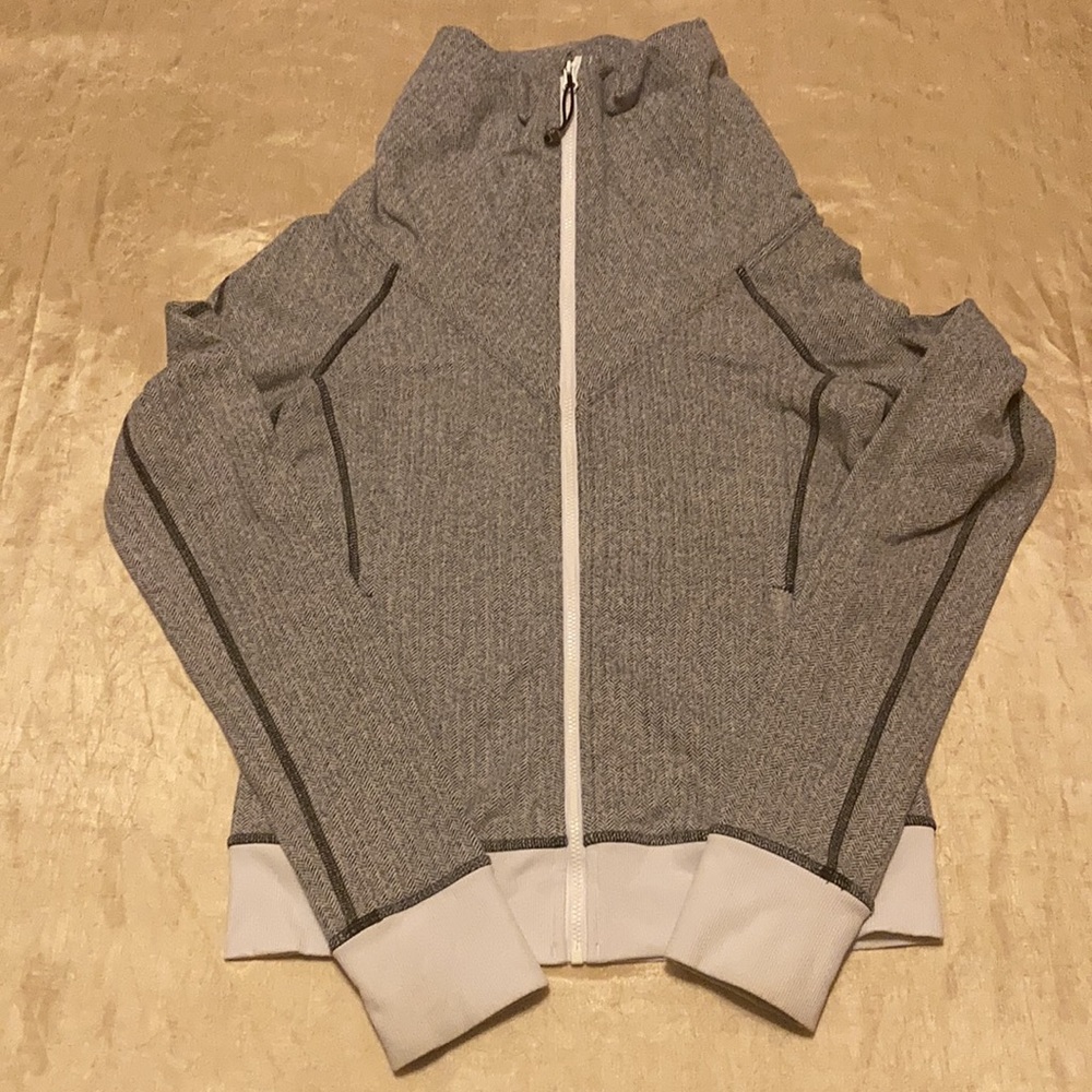 Lululemon Be Present Jacket Ghost Herringbone - image 2